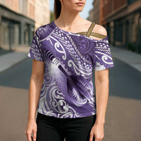 Personalised New Zealand Aotearoa Darts Masters Cross Shoulder Shirt Maori Art Tattoo with Tribal Dart Symbol Purple - Polynesian Pride