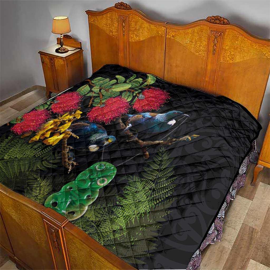 New Zealand Tui Quilt Guardians of the Hei Tiki - Maori Art and Plants
