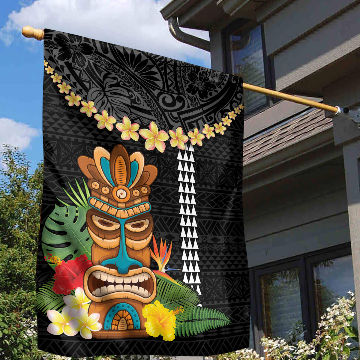 Hawaii Plumeria Lei Garden Flag Tiki and Kakau Pattern Black Color LT03 - Polynesian Pride