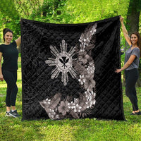 Tropical Hawaii and Philippines Quilt Kanaka Maoli and Sun Badge Batok Tattoo Grayscale