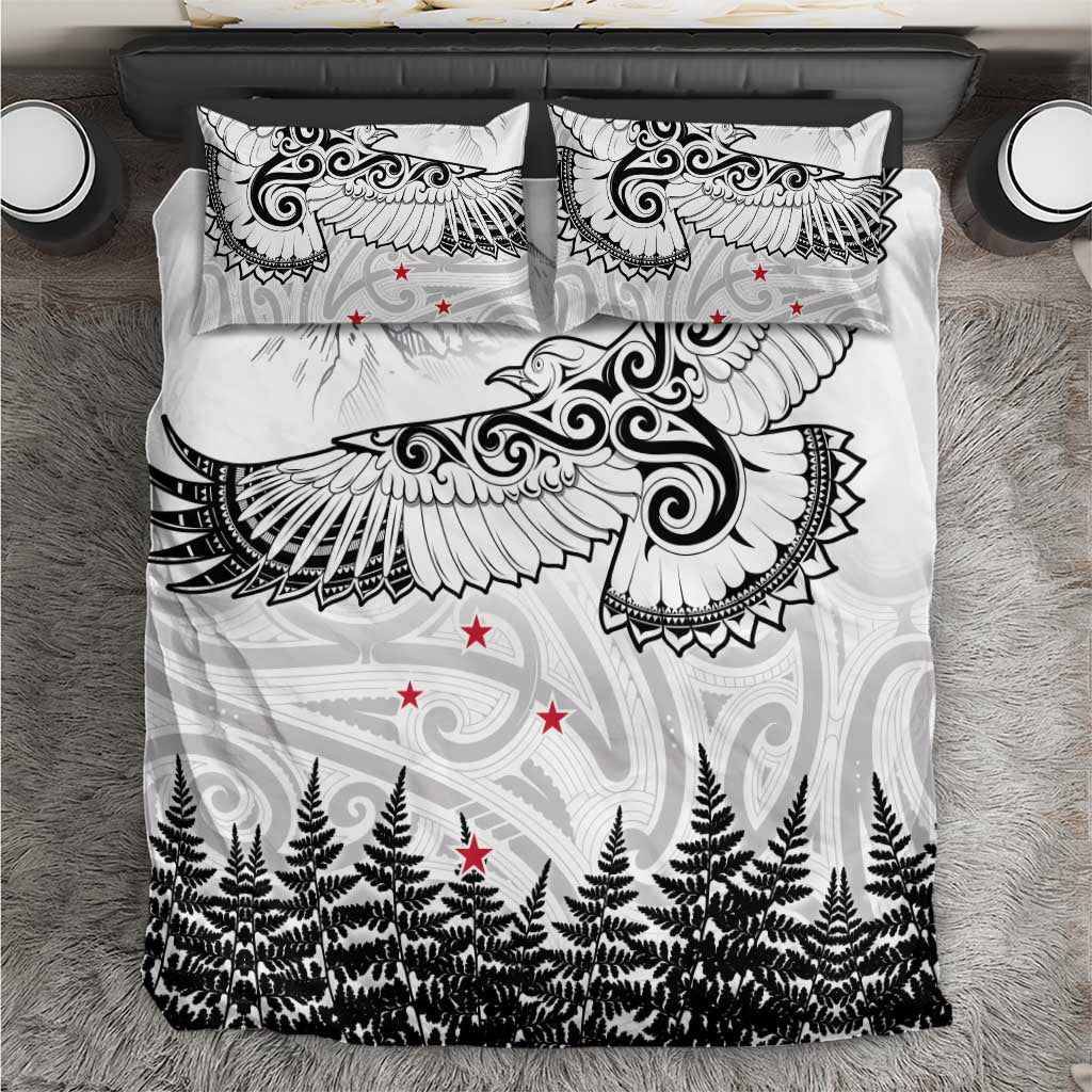 New Zealand Kea Bird Bedding Set Maori Tattoo and Silver Fern White Color