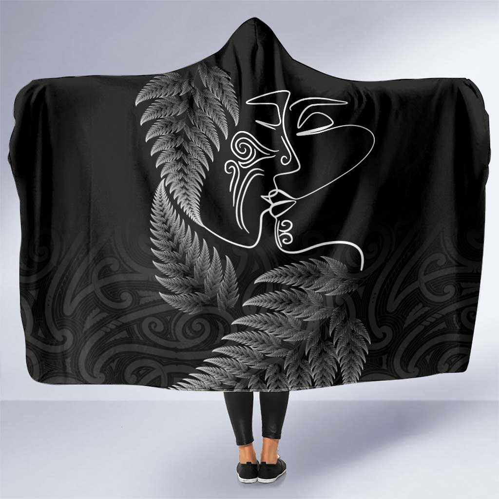New Zealand Valentine's Day Hooded Blanket Silver Fern and Line Art Love Couple LT03 One Size Black - Polynesian Pride