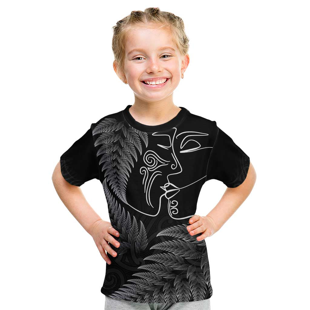 New Zealand Valentine's Day Kid T Shirt Silver Fern and Line Art Love Couple