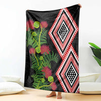 Aotearoa Tukutuku Motif Blanket Pohutukawa and Fern Leaves LT03 - Polynesian Pride