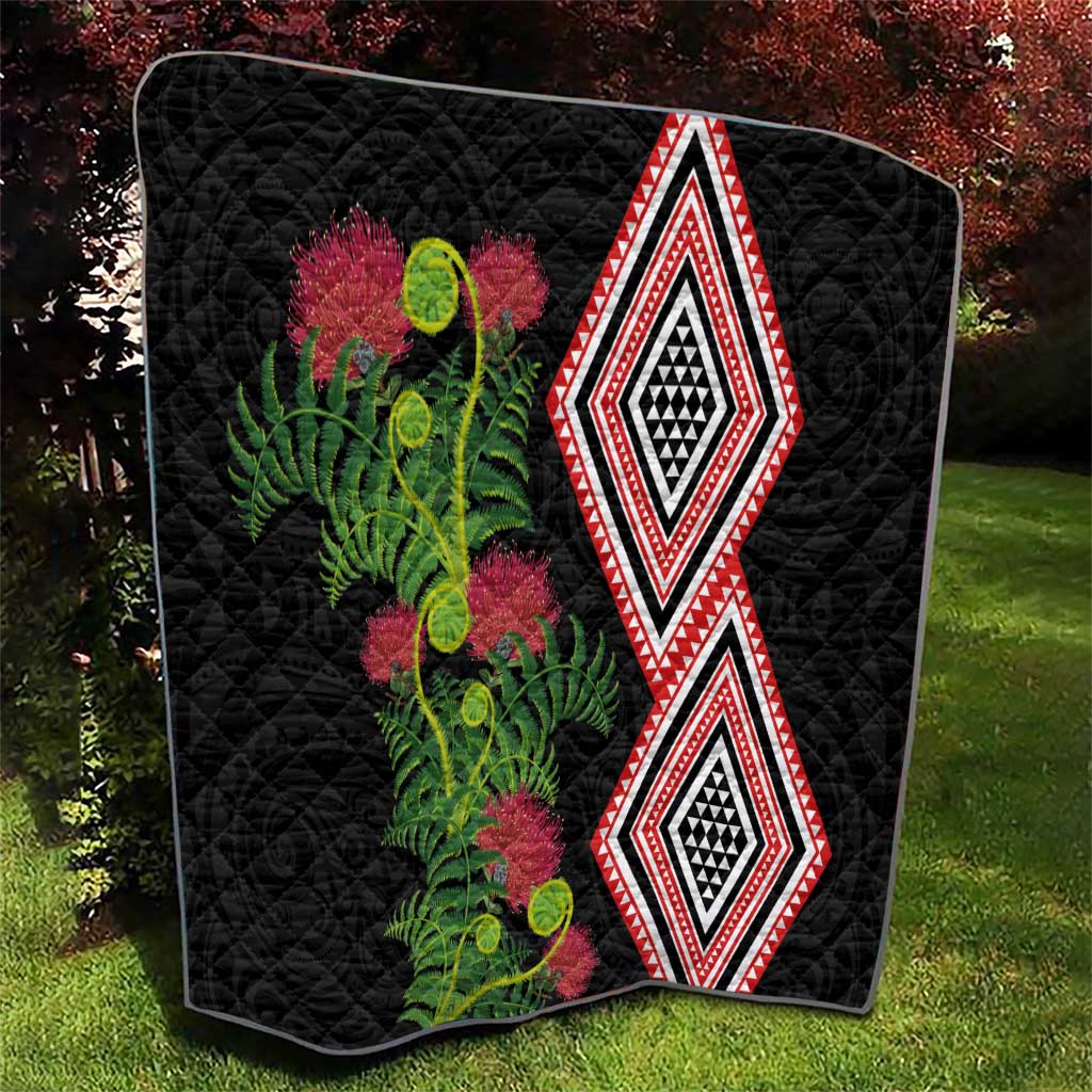 Aotearoa Tukutuku Motif Quilt Pohutukawa and Fern Leaves