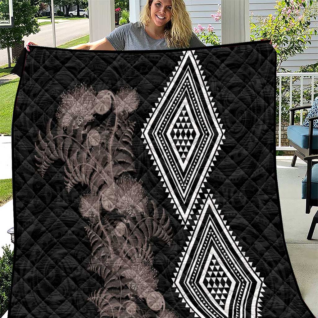 Aotearoa Tukutuku Motif Quilt Pohutukawa and Fern Leaves Grayscale Color