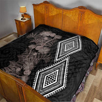 Aotearoa Tukutuku Motif Quilt Pohutukawa and Fern Leaves Grayscale Color