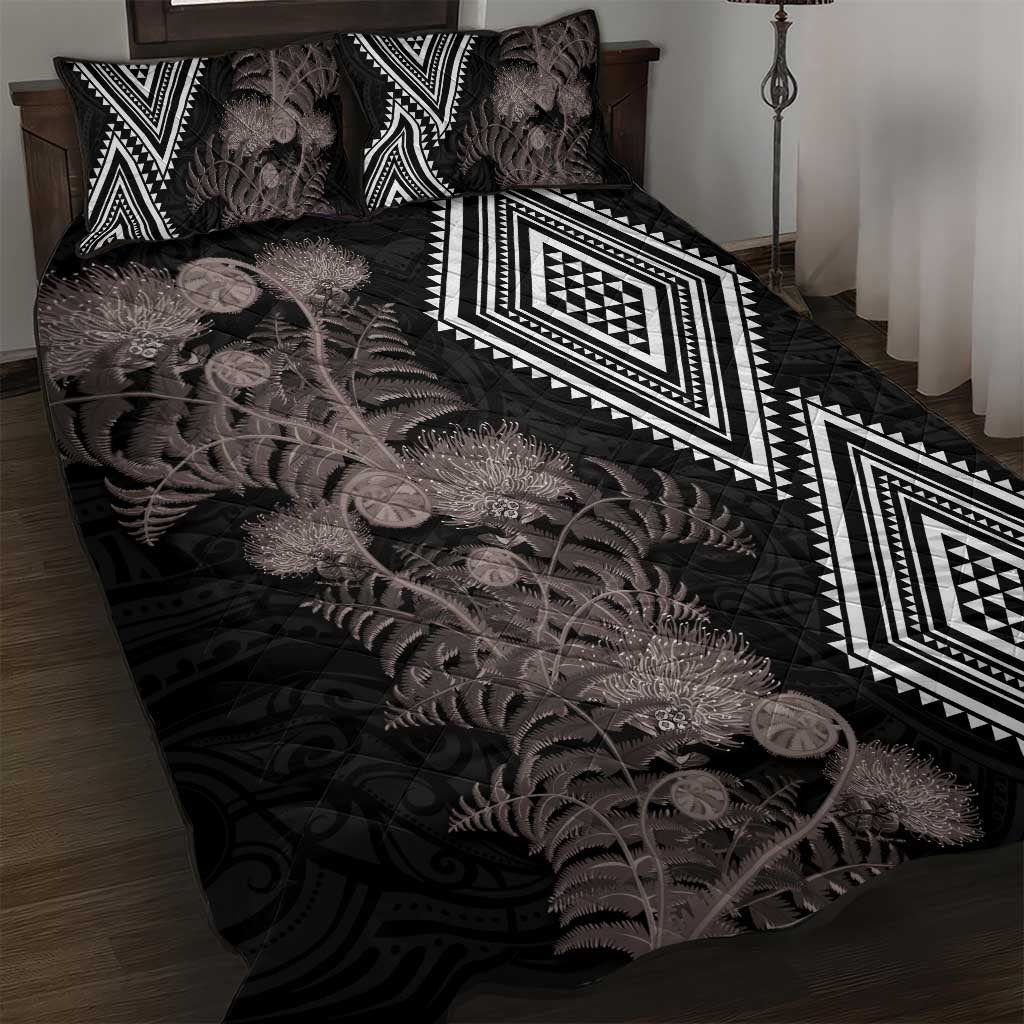 Aotearoa Tukutuku Motif Quilt Bed Set Pohutukawa and Fern Leaves Grayscale Color LT03 Black - Polynesian Pride