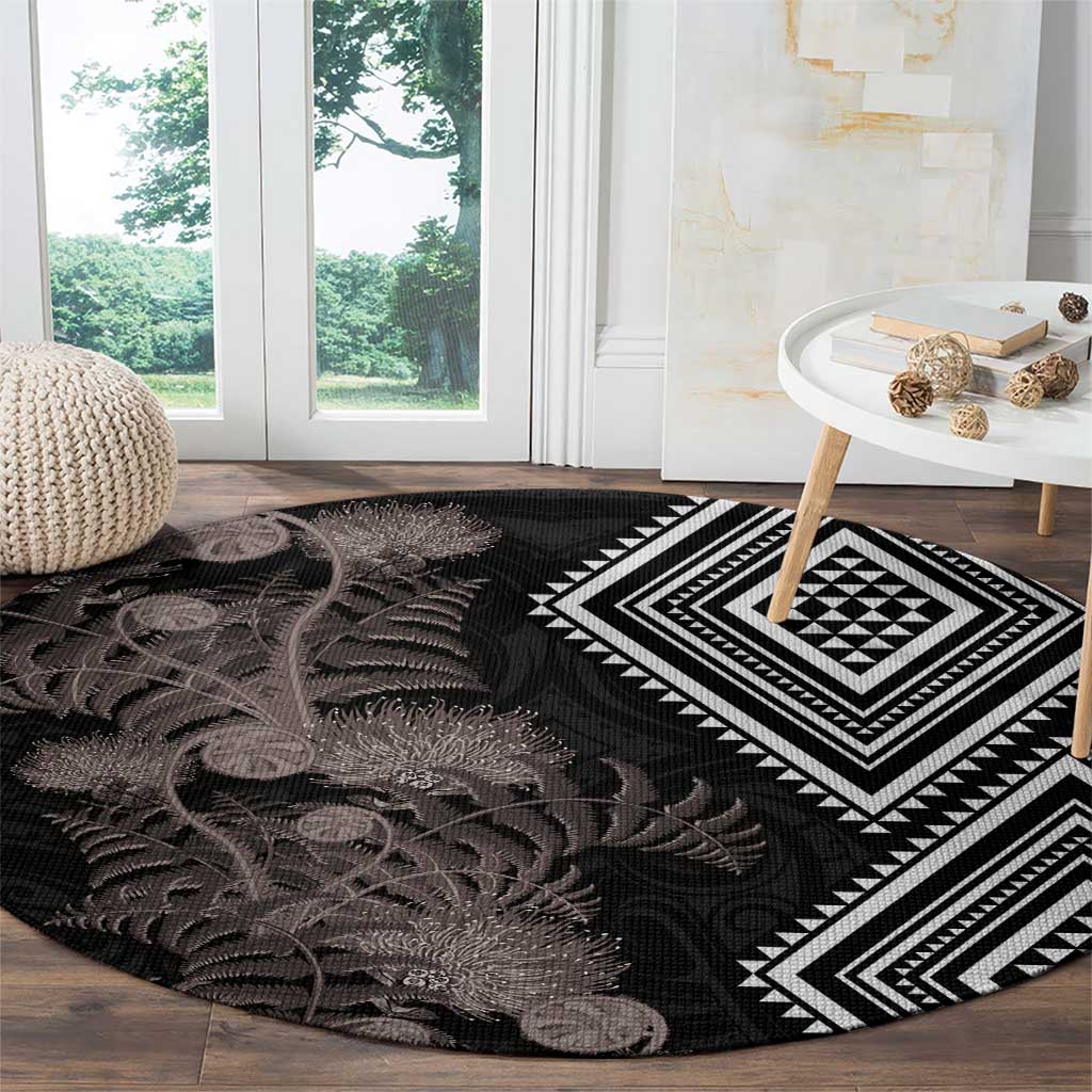 Aotearoa Tukutuku Motif Round Carpet Pohutukawa and Fern Leaves Grayscale Color