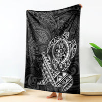 Hawaii Monk Seal and Dolphin Blanket Polynesian Kakau Pattern Black White Color LT03 - Polynesian Pride