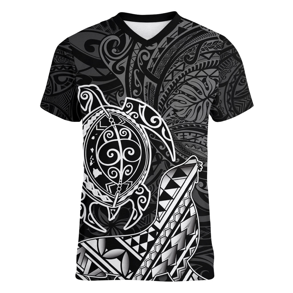 Hawaii Monk Seal and Dolphin Women V-Neck T-Shirt Polynesian Kakau Pattern Black White Color