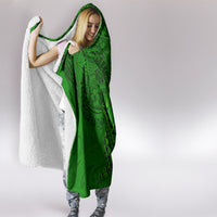 Hawaii Monk Seal and Dolphin Hooded Blanket Polynesian Kakau Pattern Green LT03 - Polynesian Pride