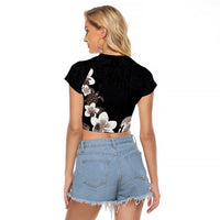 Hawaiian Plumeria and Turtle Raglan Cropped T Shirt with Polynesian Tribal Art Pattern Grayscale Color LT03 - Polynesian Pride