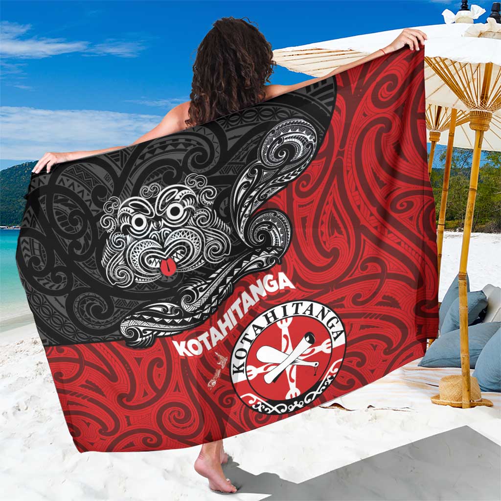 Maori Kotahitanga Sarong Aotearoa Spirit with Maori Mask and Polynesian Art Tattoo