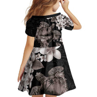 Hawaiian Lei Day Family Matching Tank Maxi Dress and Hawaiian Shirt Plumeria and Turtle with Polynesian Tribal Pattern Grayscale Color