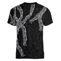 Hawaii Maile Lei Women V-Neck T-Shirt Aloha Grayscale Color