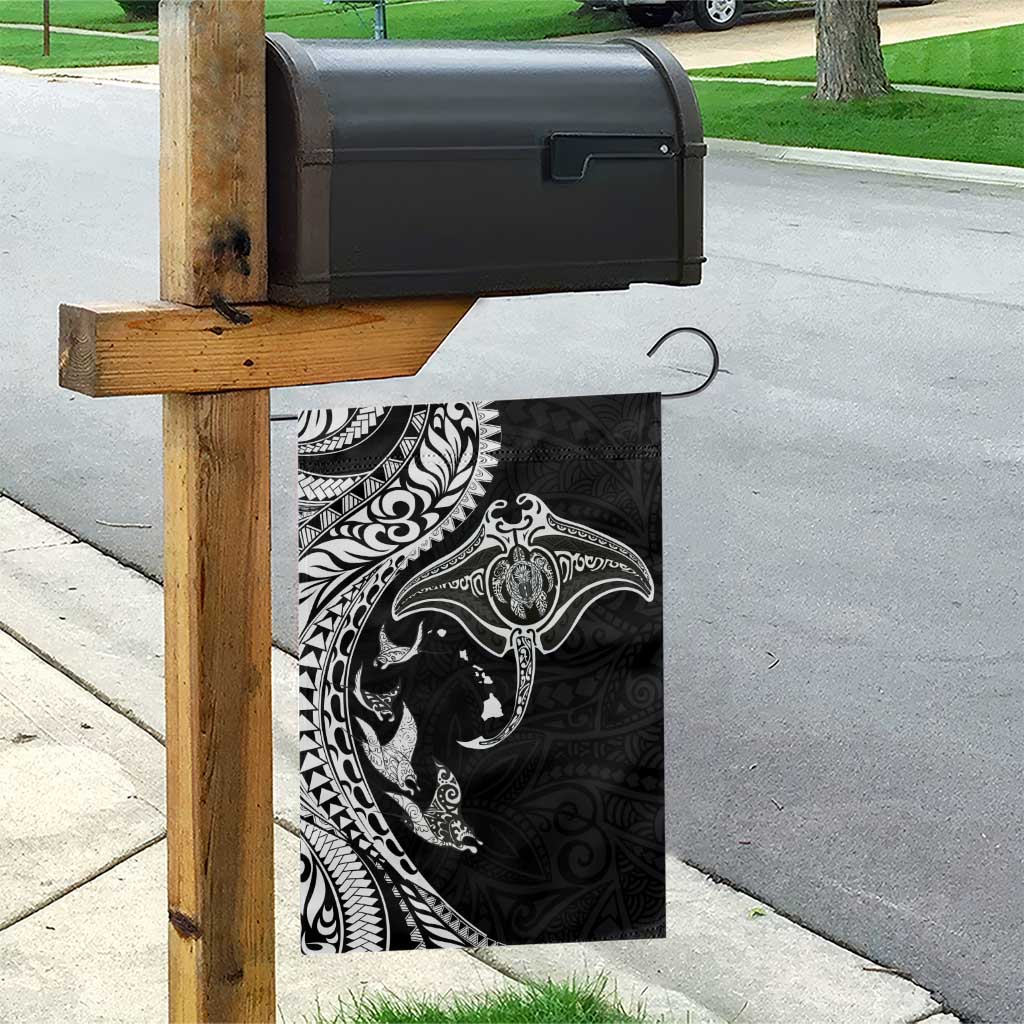 Hawaiian Manta Ray and Polynesian Tribal Tattoo Garden Flag Black Color LT03 - Polynesian Pride