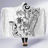 New Zealand Sea Animals with Maori Tribal Tattoo Hooded Blanket White Color