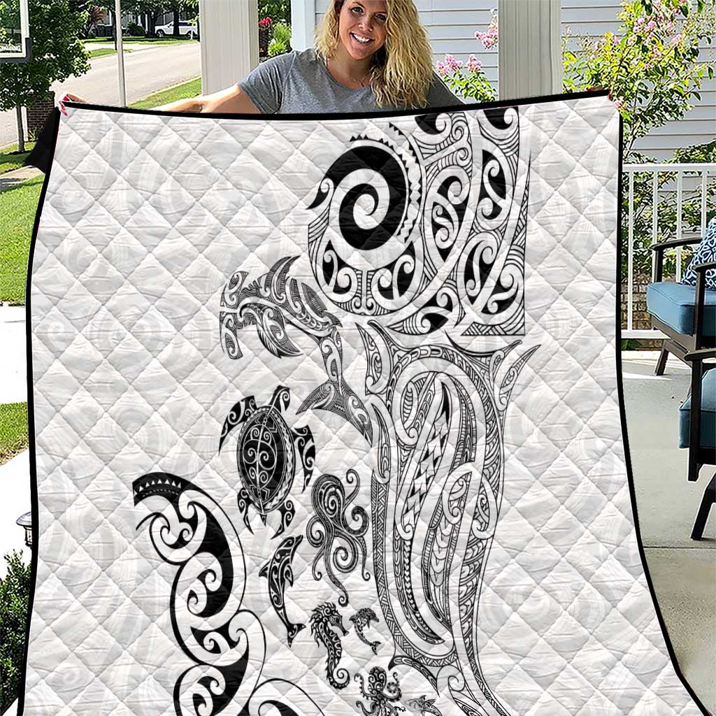 New Zealand Sea Animals with Maori Tribal Tattoo Quilt White Color LT03 White - Polynesian Pride