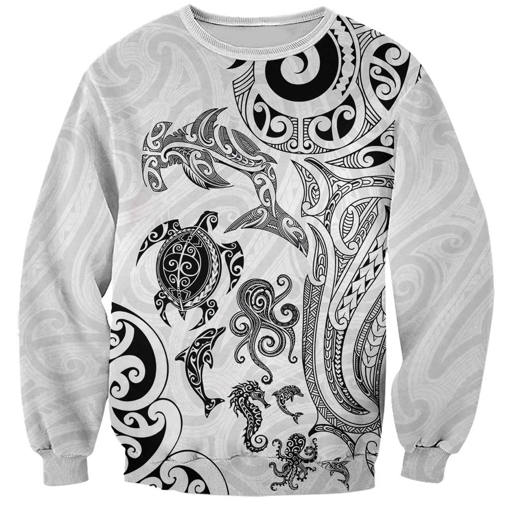 New Zealand Sea Animals with Maori Tribal Tattoo Sweatshirt White Color LT03 Unisex White - Polynesian Pride
