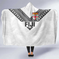 Rugby Fiji Hooded Blanket Fijian Masi Tribal Sporty Style White Color - Polynesian Pride