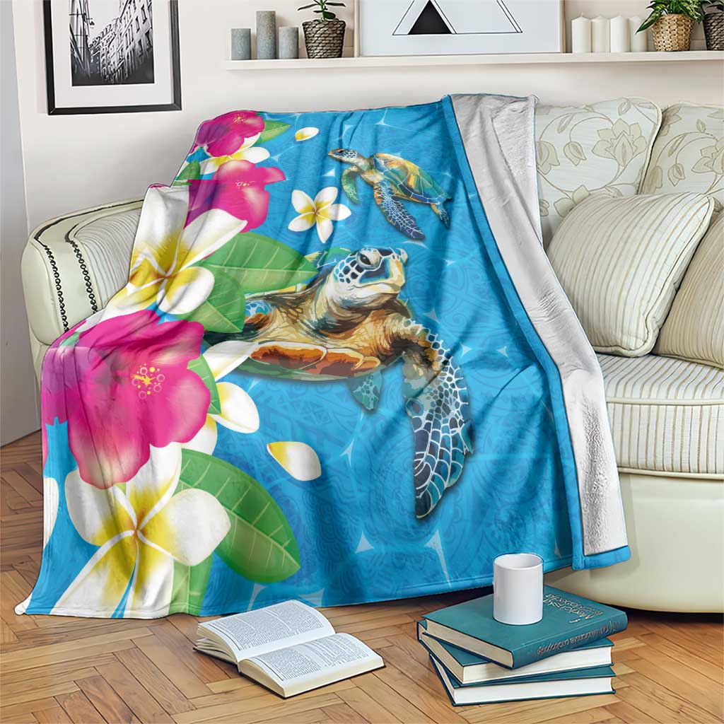 Hawaiian Tropical Flower and Honu Under Blue Water Blanket