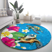 Hawaiian Tropical Flower and Honu Under Blue Water Round Carpet