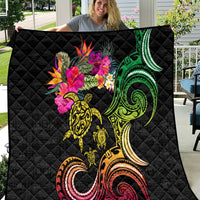 Hawaii Turtle Day Quilt Polynesian Tattoo and Hibiscus Flowers