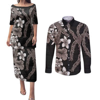 Hawaiian Tropical Flowers and Maile Pikake Couples Matching Puletasi and Long Sleeve Button Shirt Polynesian Tribal Pattern Grayscale Mode LT03 Black - Polynesian Pride