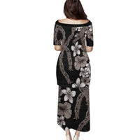 Hawaiian Tropical Flowers and Maile Pikake Puletasi Polynesian Tribal Pattern Grayscale Mode LT03 - Polynesian Pride