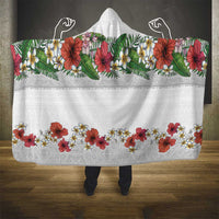 Hawaiian Tropical Flowers and Tribal Polynesian Tattoo Hooded Blanket White Color LT03 - Polynesian Pride