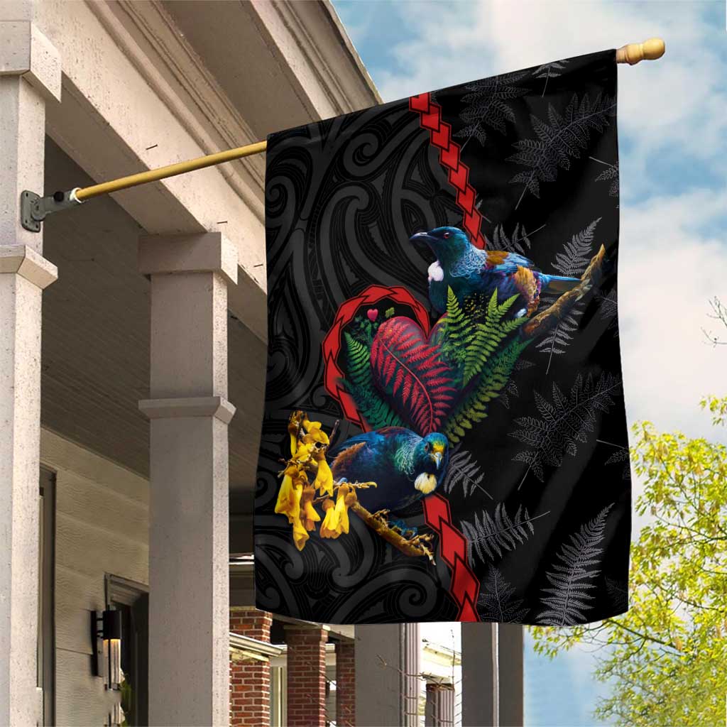 New Zealand Tui Birds Love Couple Garden Flag The Heart of Silver Fern Leaves and Maori Tattoo Pattern LT03 House Flag Black - Polynesian Pride