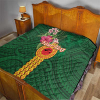 Manuʻa Islands Quilt Polynesian Style with Rooster Tattoo and Tropical Plants