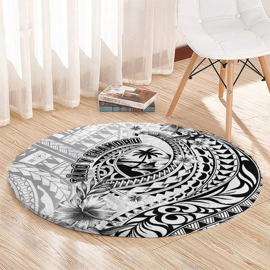 Guam-Land of the Chamorro Round Carpet Polynesian Tattoo Style Hibiscus and Plumeria Art