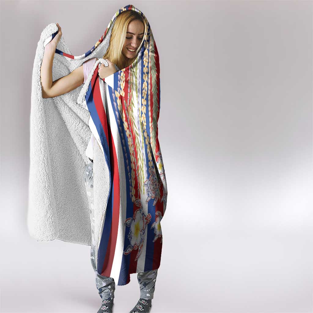 Hawaiian Polynesian Tribal Turtles Hooded Blanket with Lei and Flag Style
