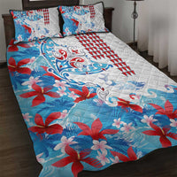Hawaiian Tribal Manta Ray Quilt Bed Set Kakau Tattoo and Flowers Surfing Waves Pattern Ocean Color