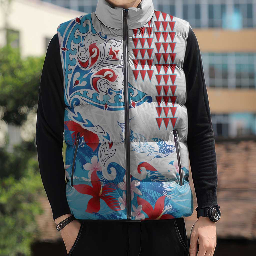 Hawaiian Tribal Manta Ray Sleeveless Puffer Jacket Kakau Tattoo and Flowers Surfing Waves Pattern Ocean Color LT03 - Polynesian Pride