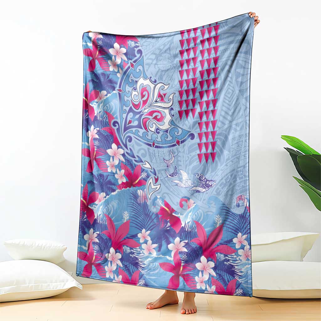 Hawaiian Tribal Manta Ray Blanket Kakau Tattoo and Flowers Surfing Waves Pattern Soft Color LT03 - Polynesian Pride