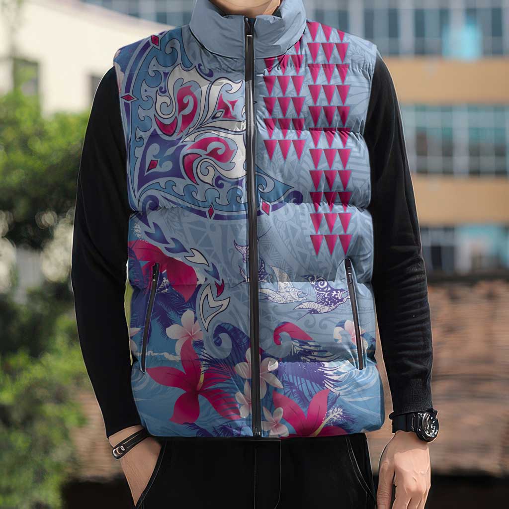 Hawaiian Tribal Manta Ray Sleeveless Puffer Jacket Kakau Tattoo and Flowers Surfing Waves Pattern Soft Color LT03 - Polynesian Pride