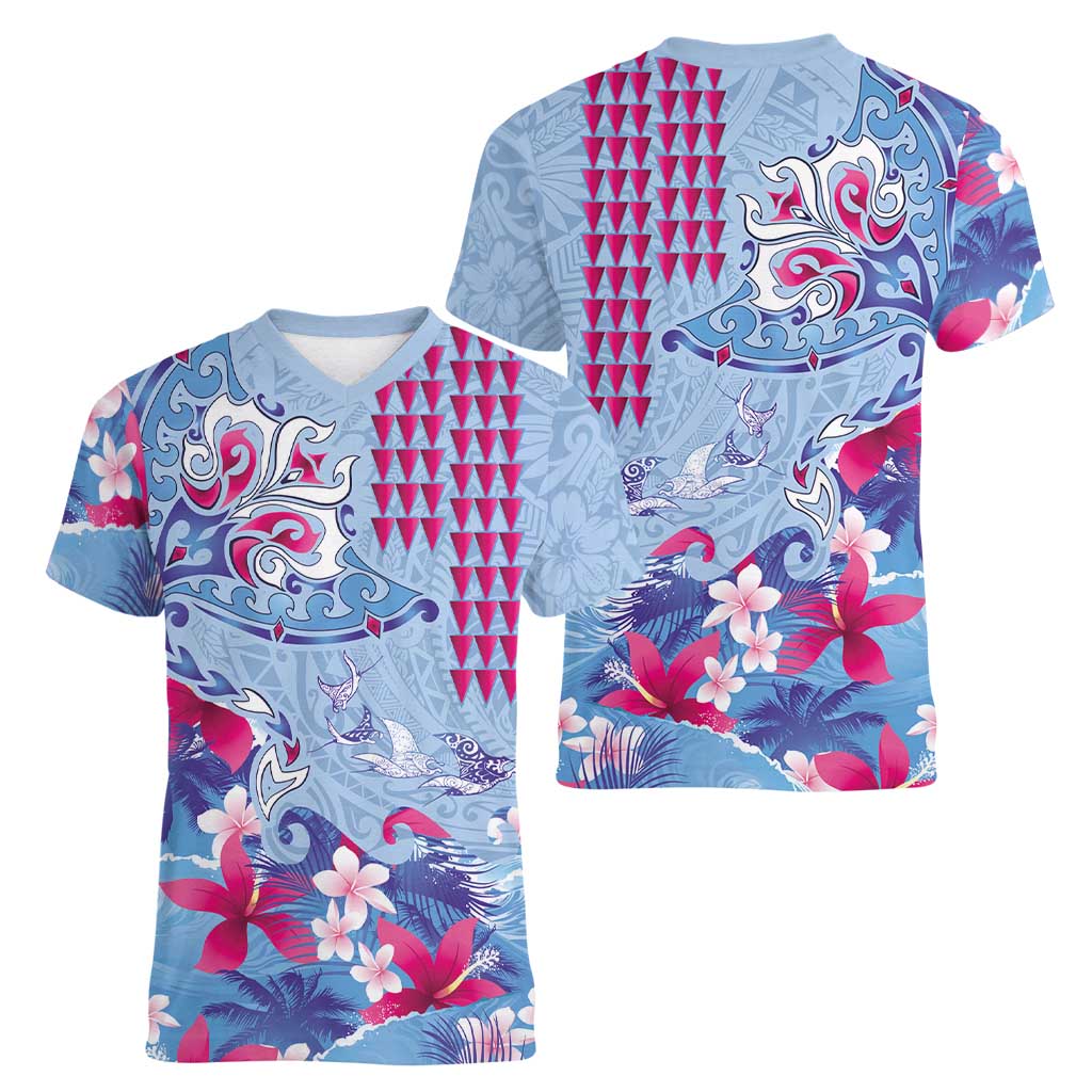 Hawaiian Tribal Manta Ray Women V-Neck T-Shirt Kakau Tattoo and Flowers Surfing Waves Pattern Soft Color