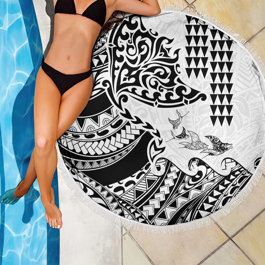 Hawaiian Tribal Manta Ray Beach Blanket Kakau Tattoo and Polynesian Art Motif Pattern LT03 - Polynesian Pride