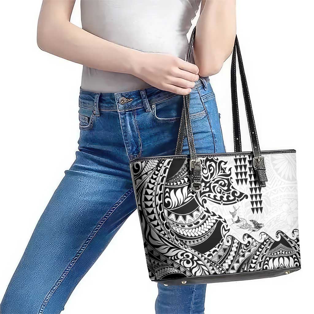 Hawaiian Tribal Manta Ray Leather Tote Bag Kakau Tattoo and Polynesian Art Motif Pattern LT03 - Polynesian Pride