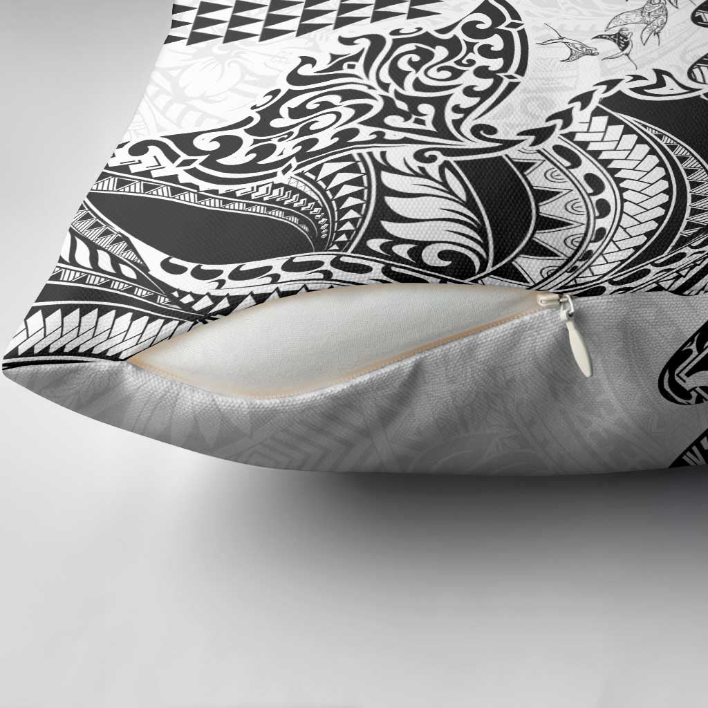 Hawaiian Tribal Manta Ray Pillow Cover Kakau Tattoo and Polynesian Art Motif Pattern LT03 - Polynesian Pride