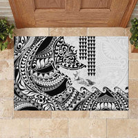 Hawaiian Tribal Manta Ray Rubber Doormat Kakau Tattoo and Polynesian Art Motif Pattern