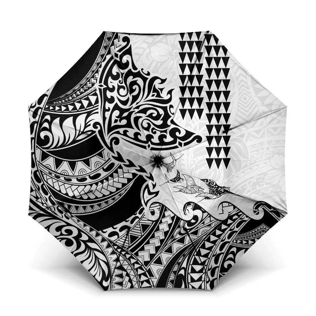 Hawaiian Tribal Manta Ray Umbrella Kakau Tattoo and Polynesian Art Motif Pattern LT03 One Size Folded 11.42 inch Opened Diameter 37.4 inch Multicolor - Polynesian Pride