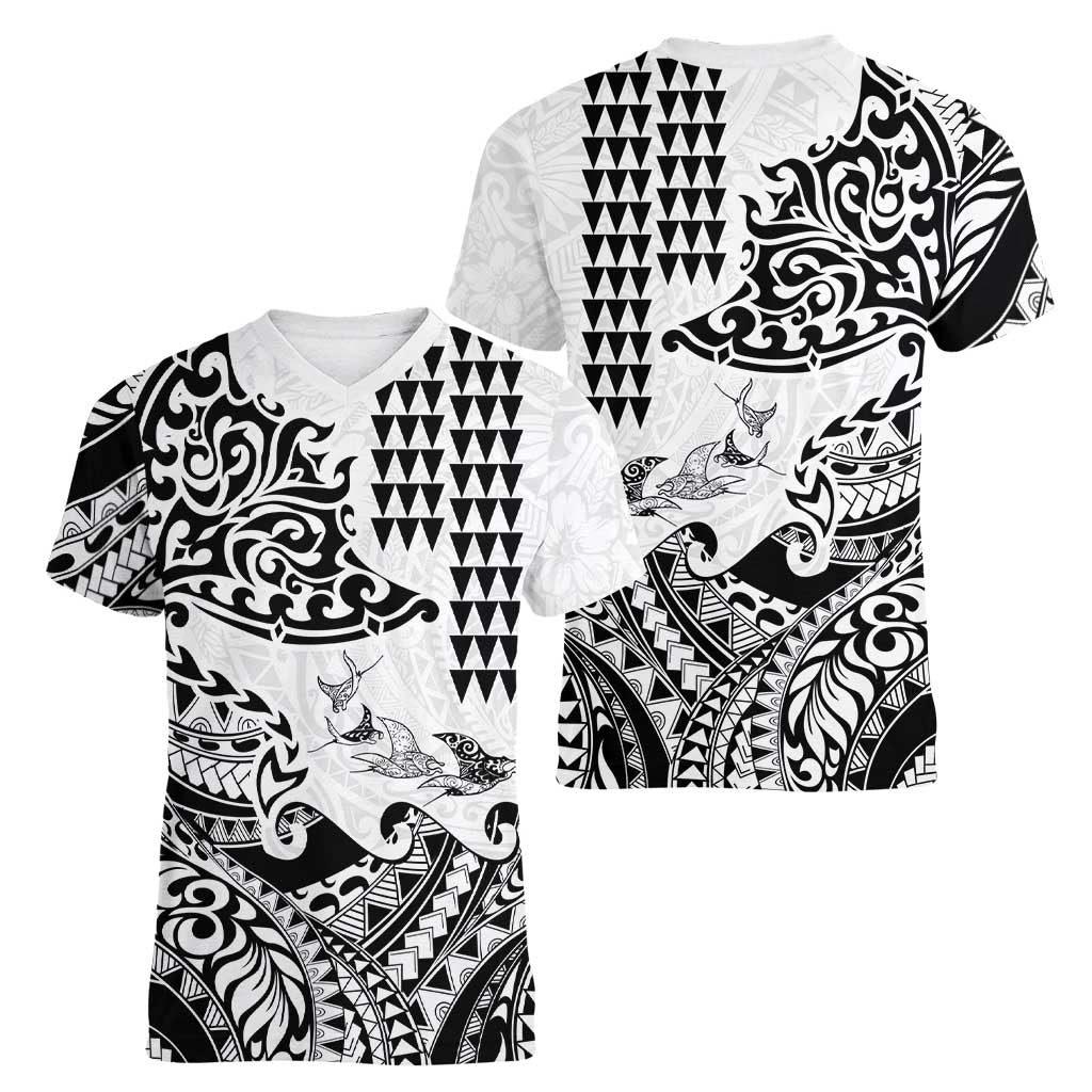 Hawaiian Tribal Manta Ray Women V-Neck T-Shirt Kakau Tattoo and Polynesian Art Motif Pattern