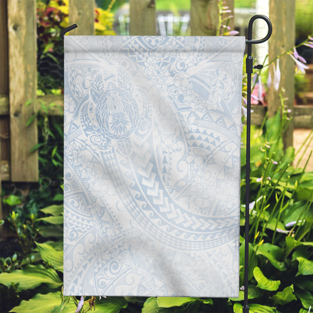 Hawaiian Turtles and Leis Garden Flag Tribal Kakau Pattern Airy White Blue Cloud Vibe