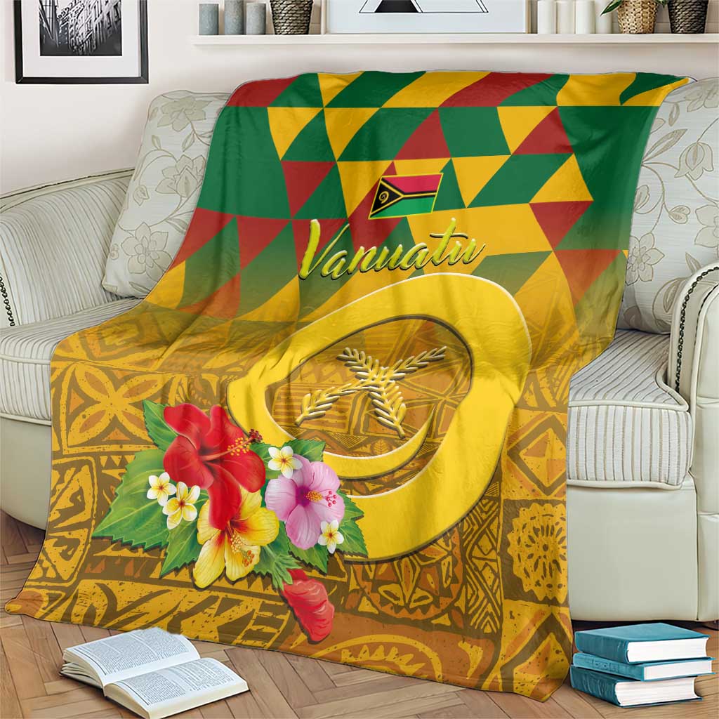 Melanesian Vanuatu Blanket With Tapa Tribal Pattern and Triangle Geometric Tricolor - Polynesian Pride