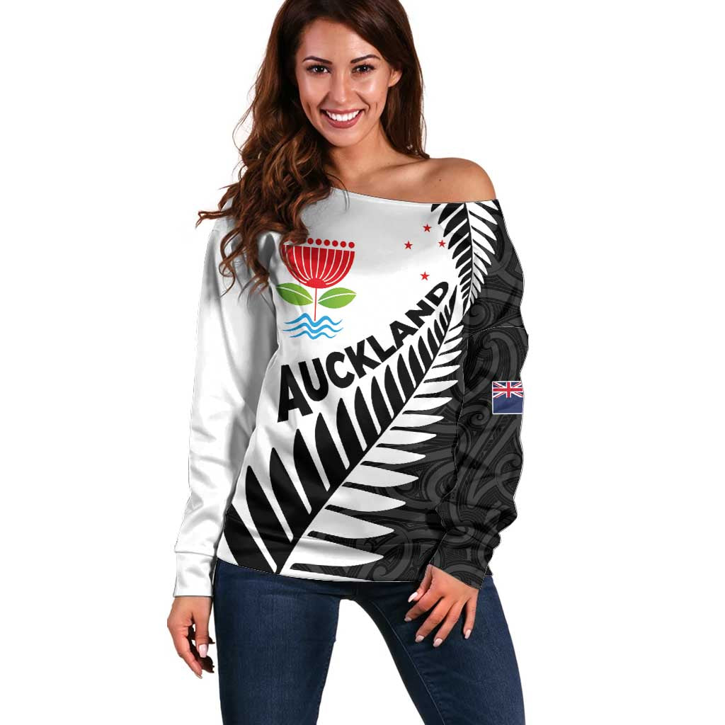 New Zealand Auckland Off Shoulder Sweater Auckland's Emblem and Silver Ferns - Maori Art Tattoo