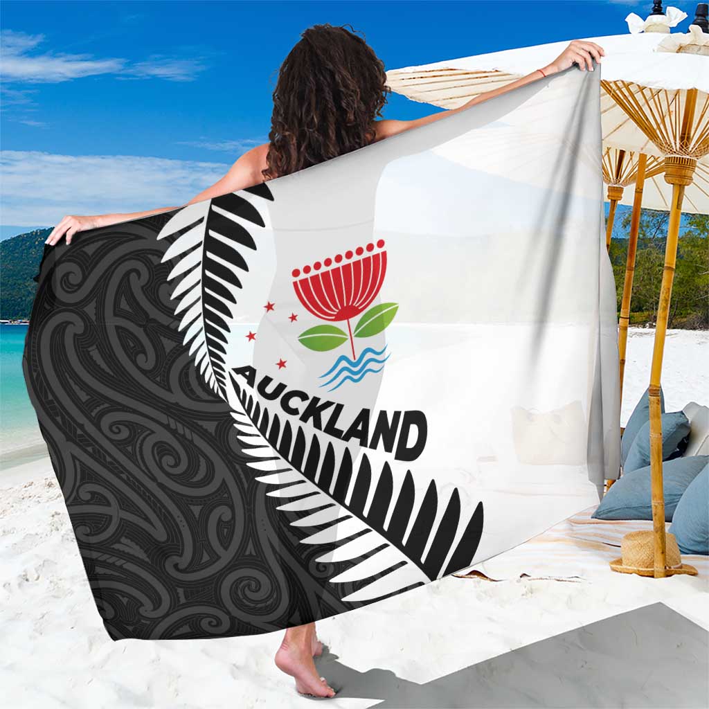 New Zealand Auckland Sarong Auckland's Emblem and Silver Ferns - Maori Art Tattoo